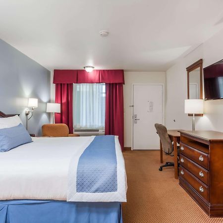 Days Inn By Wyndham Hampton Ngoại thất bức ảnh