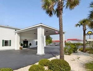 Days Inn By Wyndham Hampton Ngoại thất bức ảnh
